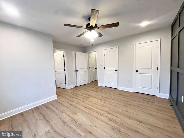 412 S LAWRENCE ST, Charles Town, WV 25414