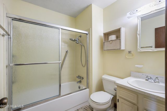 4925 Pleasant Oaks Drive, Wilmington, NC 28412