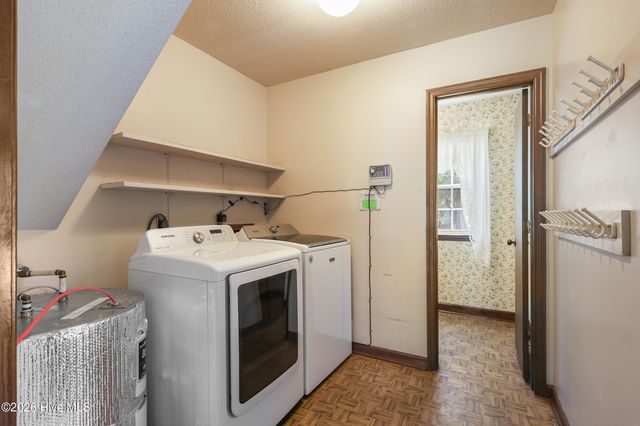 4925 Pleasant Oaks Drive, Wilmington, NC 28412