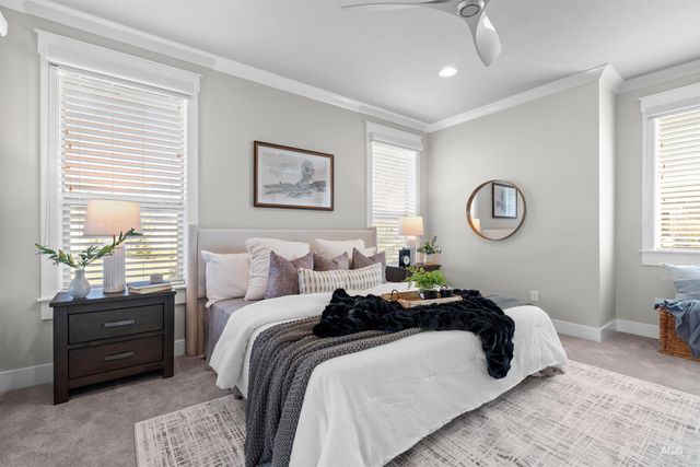 9282 W Deerfawn Drive, Star, ID 83669