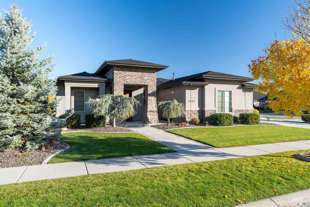 9282 W Deerfawn Drive, Star, ID 83669