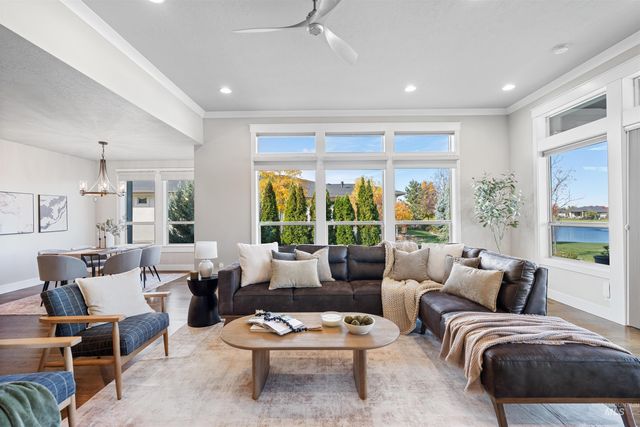 9282 W Deerfawn Drive, Star, ID 83669