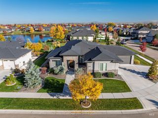 9282 W Deerfawn Drive, Star, ID 83669