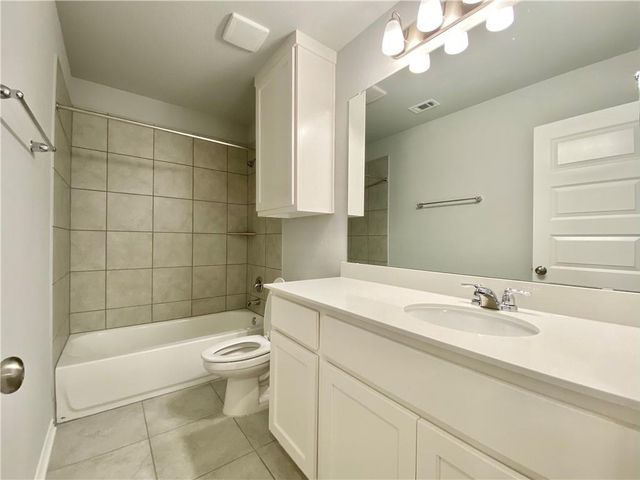 1701 Yaupon Grove LN, Leander, TX 78641