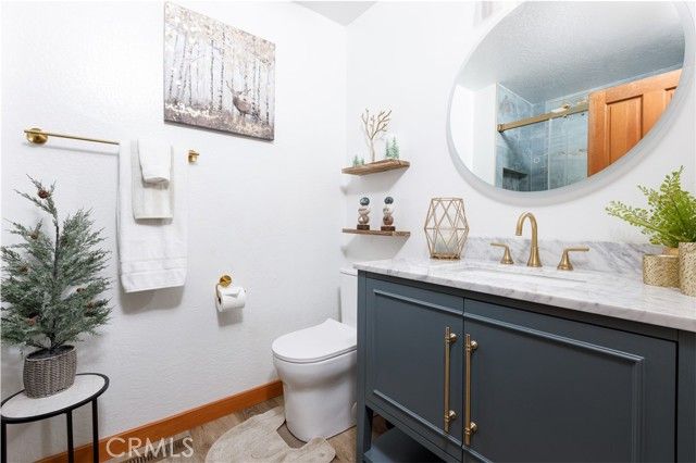 26575 Kings Court, Lake Arrowhead, CA 92352