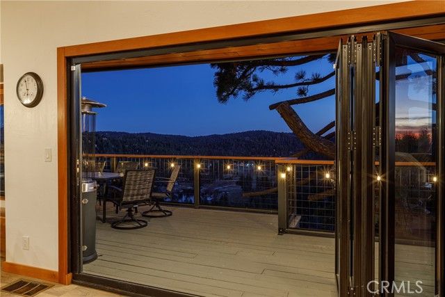 26575 Kings Court, Lake Arrowhead, CA 92352