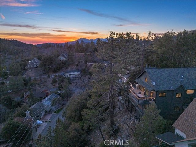 26575 Kings Court, Lake Arrowhead, CA 92352