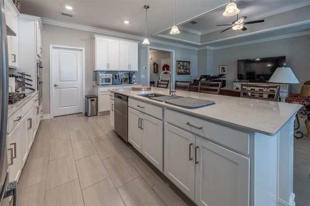 3812 SE 5TH AVENUE, Ocala, FL 34480