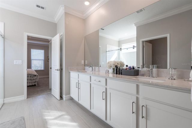 3812 SE 5TH AVENUE, Ocala, FL 34480