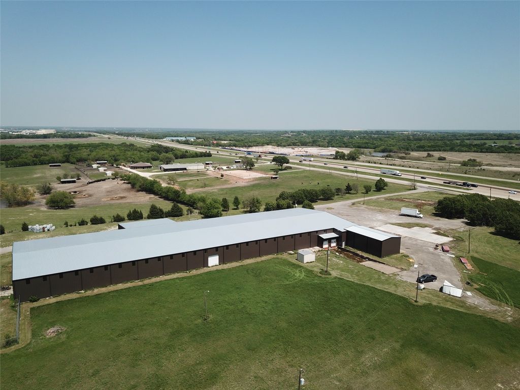 1800 N Collins Freeway 1900, Howe, TX 75459