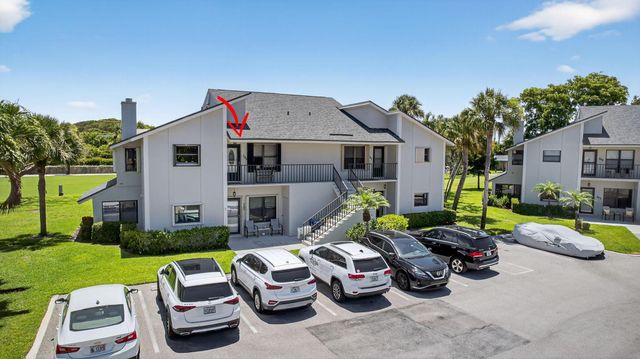 704 Clubhouse Circle, Jupiter, FL 33477