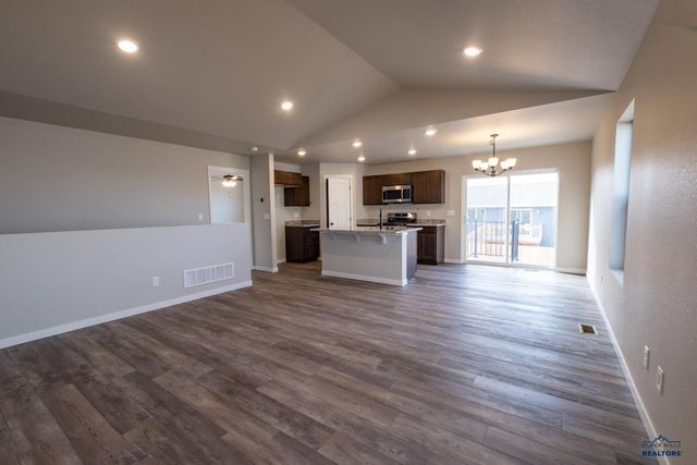 449 HENRY POTTER RD, Box Elder, SD 57719