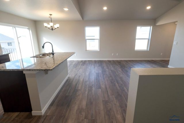 449 HENRY POTTER RD, Box Elder, SD 57719