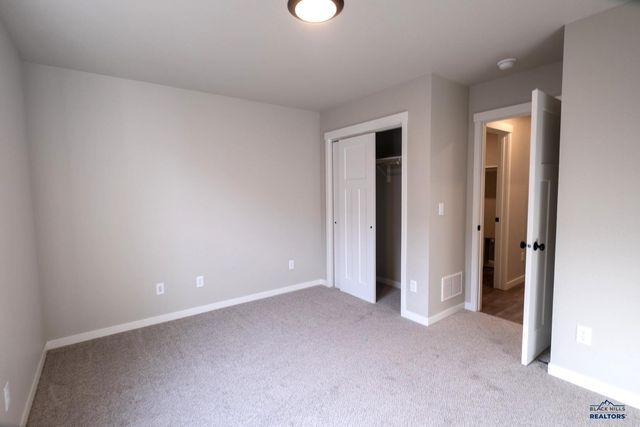 449 HENRY POTTER RD, Box Elder, SD 57719