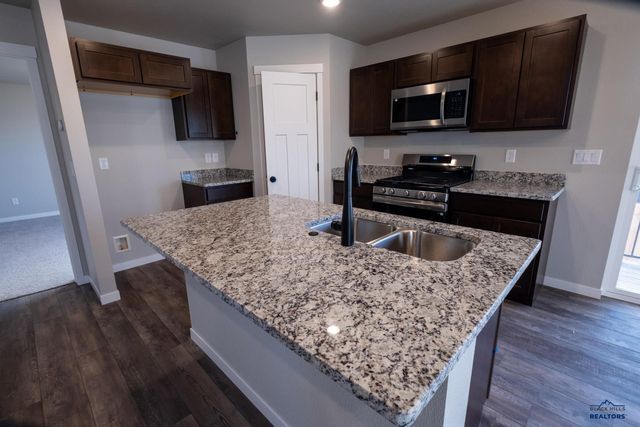 449 HENRY POTTER RD, Box Elder, SD 57719