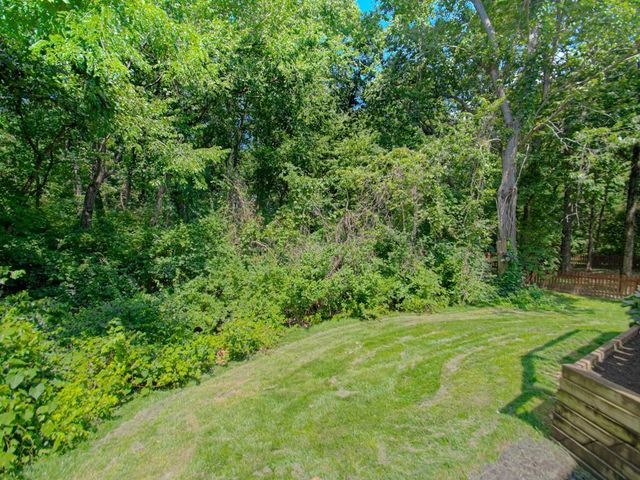 920 NE 102nd Street, Kansas City, MO 64155