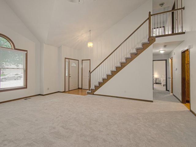 920 NE 102nd Street, Kansas City, MO 64155