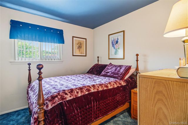 1632 Fairfax Avenue, West Islip, NY 11795