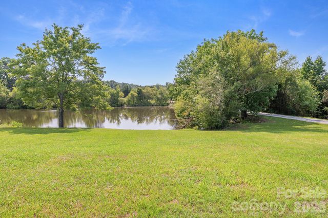 2412 Walnut Road, Lancaster, SC 29720
