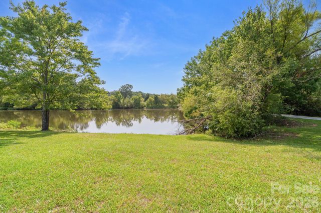 2412 Walnut Road, Lancaster, SC 29720