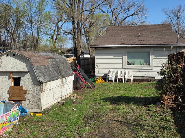 1343 W 33rd Street, Indianapolis, IN 46208