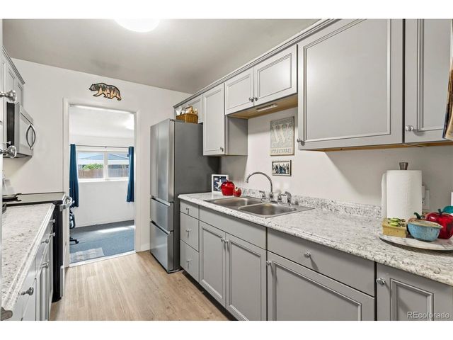 7811 Olive St, Commerce City, CO 80022