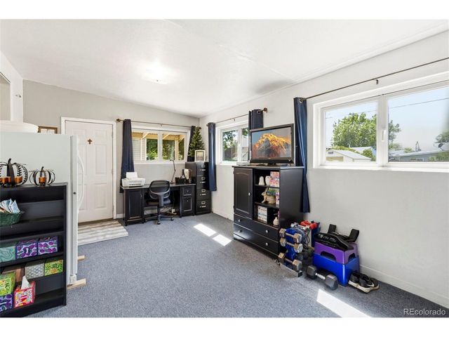 7811 Olive St, Commerce City, CO 80022