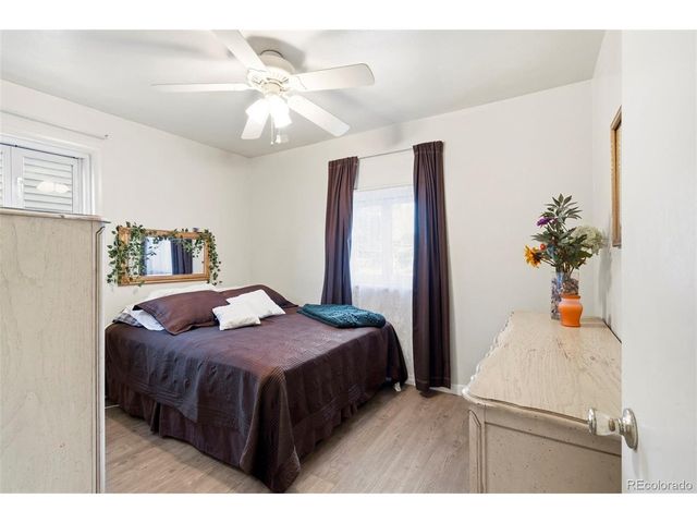 7811 Olive St, Commerce City, CO 80022