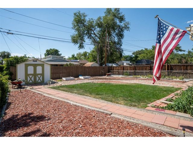 7811 Olive St, Commerce City, CO 80022