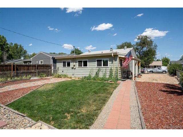 7811 Olive St, Commerce City, CO 80022