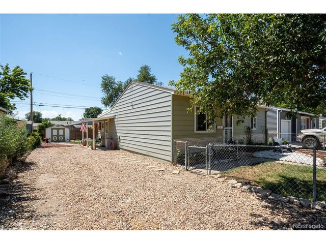 7811 Olive St, Commerce City, CO 80022