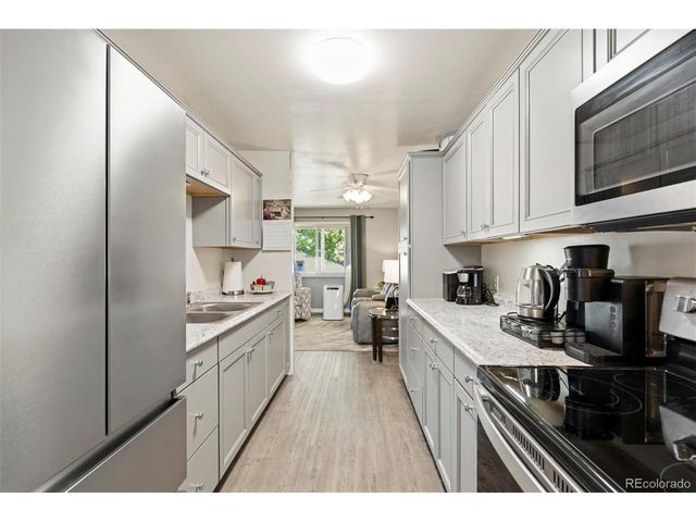 7811 Olive St, Commerce City, CO 80022