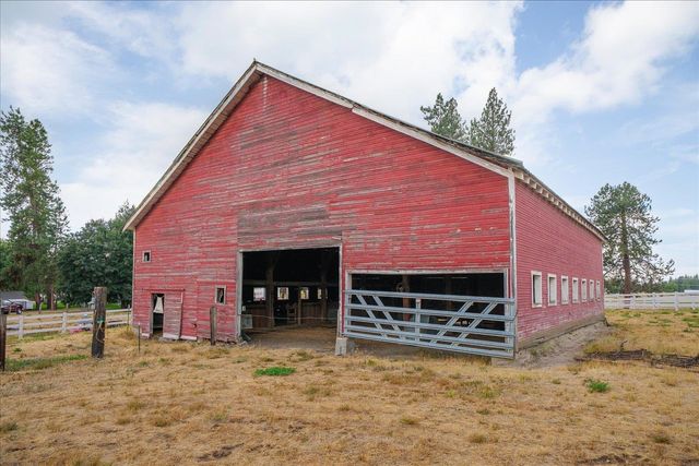 12504 N Fairview Rd, Mead, WA 99021