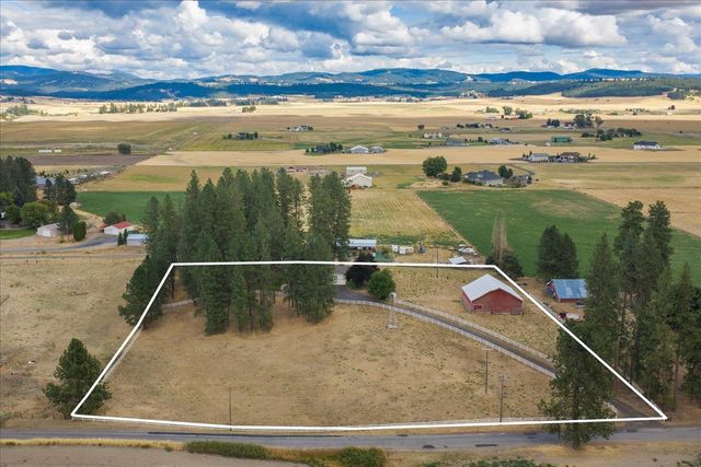 12504 N Fairview Rd, Mead, WA 99021
