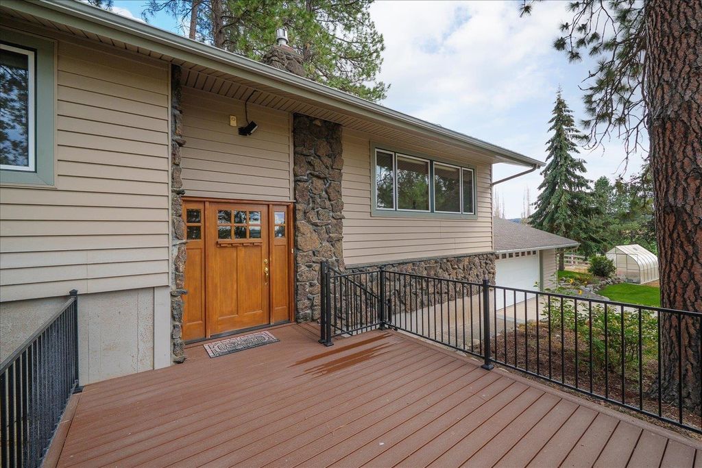 12504 N Fairview Rd, Mead, WA 99021 photo 2