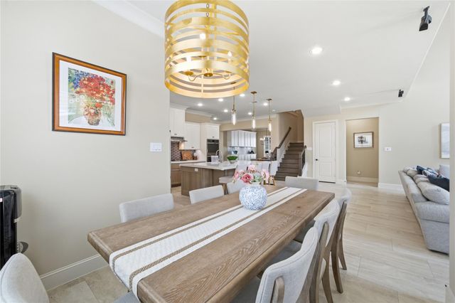 2111 Camden Creek Lane W, Houston, TX 77077