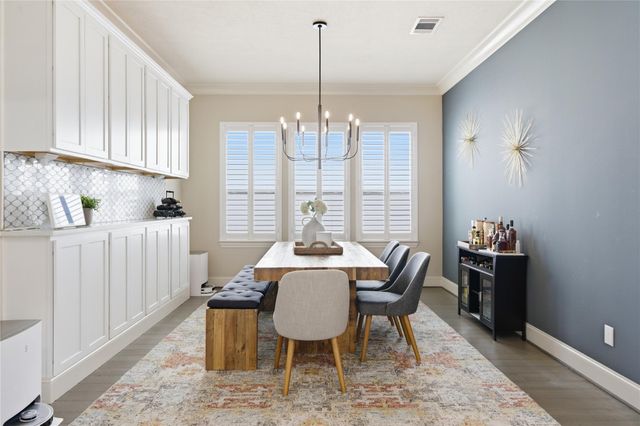 2111 Camden Creek Lane W, Houston, TX 77077