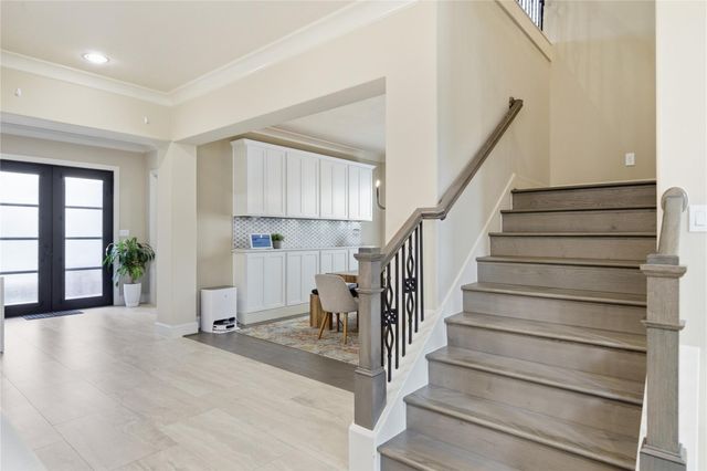 2111 Camden Creek Lane W, Houston, TX 77077