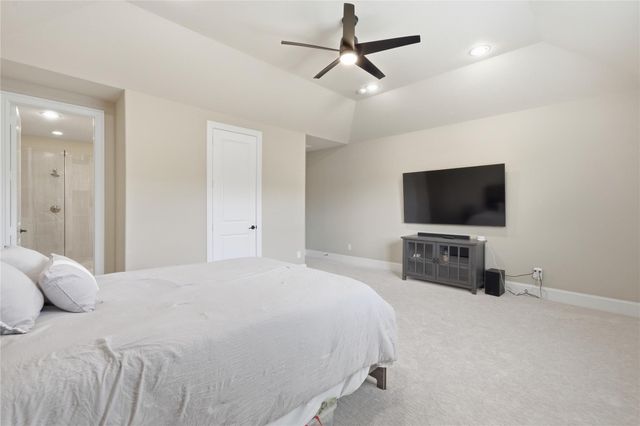 2111 Camden Creek Lane W, Houston, TX 77077