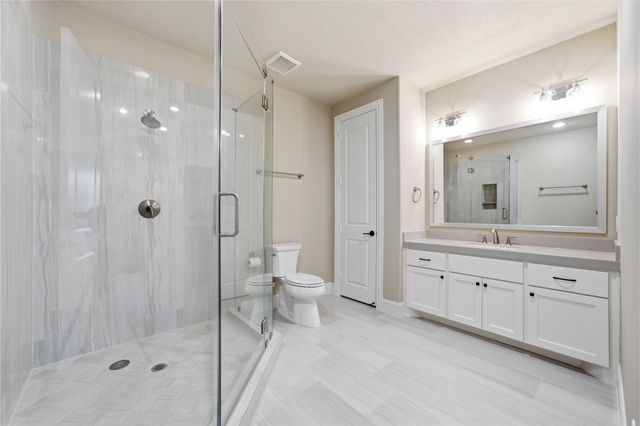 2111 Camden Creek Lane W, Houston, TX 77077