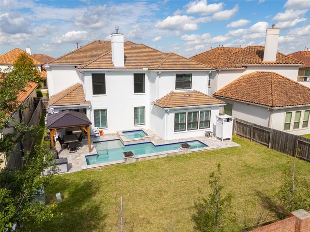 2111 Camden Creek Lane W, Houston, TX 77077