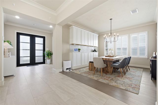 2111 Camden Creek Lane W, Houston, TX 77077