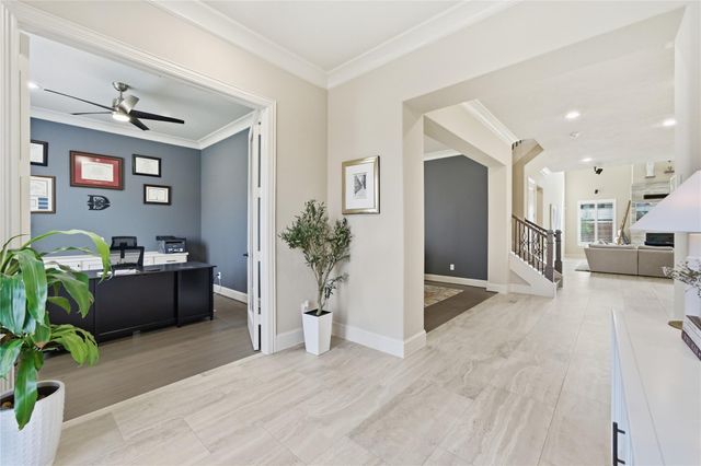 2111 Camden Creek Lane W, Houston, TX 77077