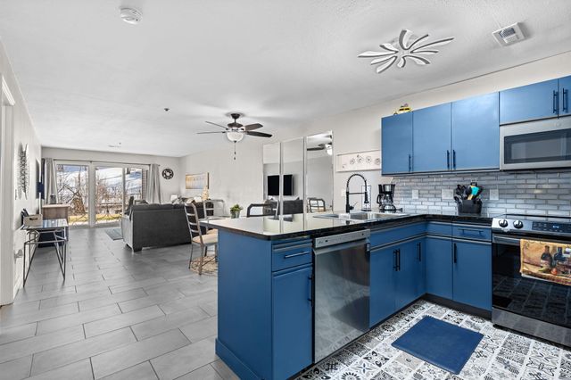 31 Golfshores Drive 10, Branson, MO 65616