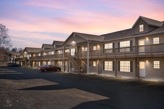 31 Golfshores Drive 10, Branson, MO 65616