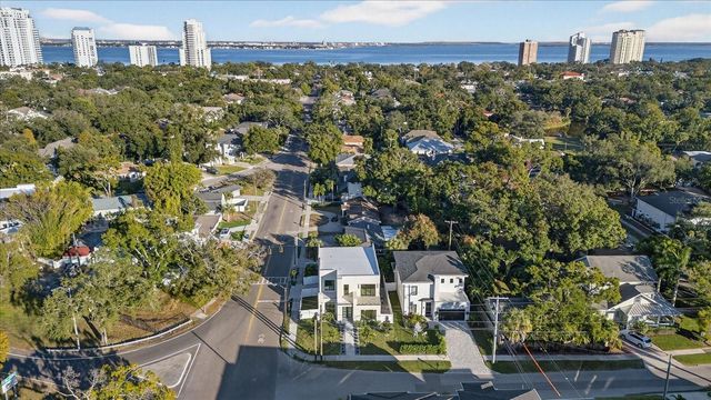 3702 S LYNWOOD AVENUE, Tampa, FL 33611