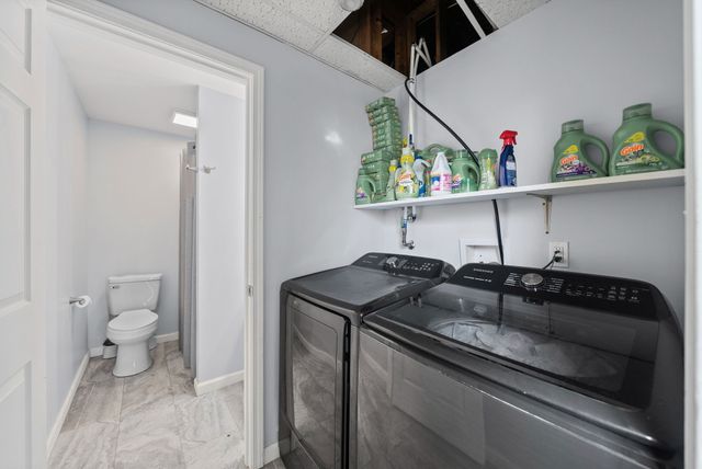 303 Bradley Ct, Hopkinsville, KY 42240