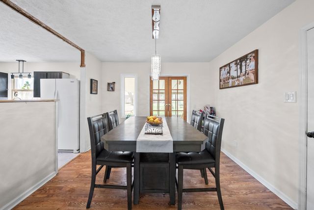 303 Bradley Ct, Hopkinsville, KY 42240