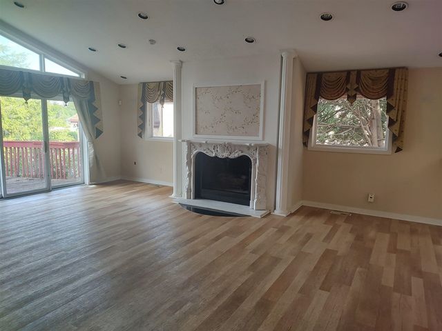 3541 Ridgeview Court, Bloomfield Hills, MI 48302