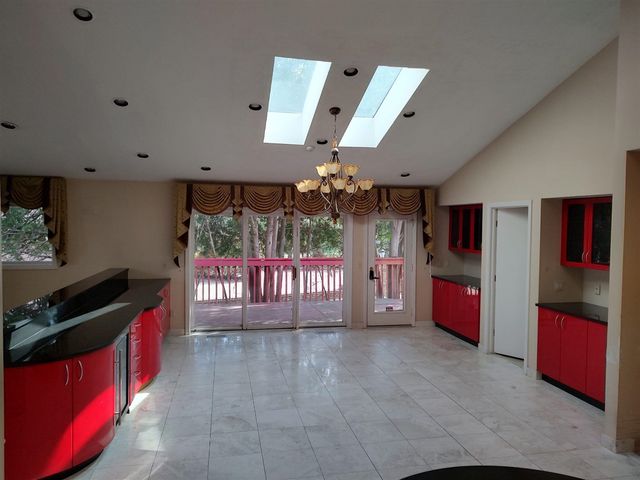3541 Ridgeview Court, Bloomfield Hills, MI 48302